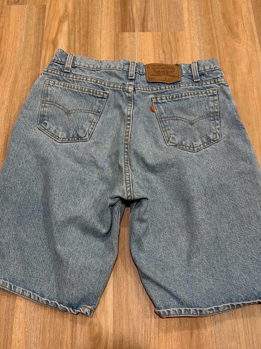 90s Levi's Men's Light Blue Denim Shorts